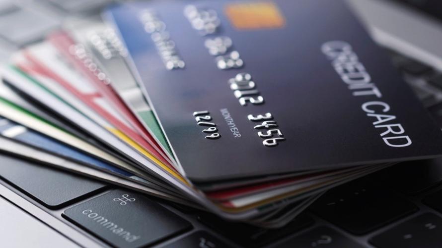 credit-card-defaults-28-last-year-touched-rs-6742-crore