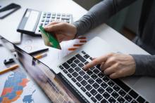 Paying Credit Card Bills Early: Smart Move or Waste of Money?